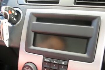 What To Do With The Volvo S40 Radio Not Working