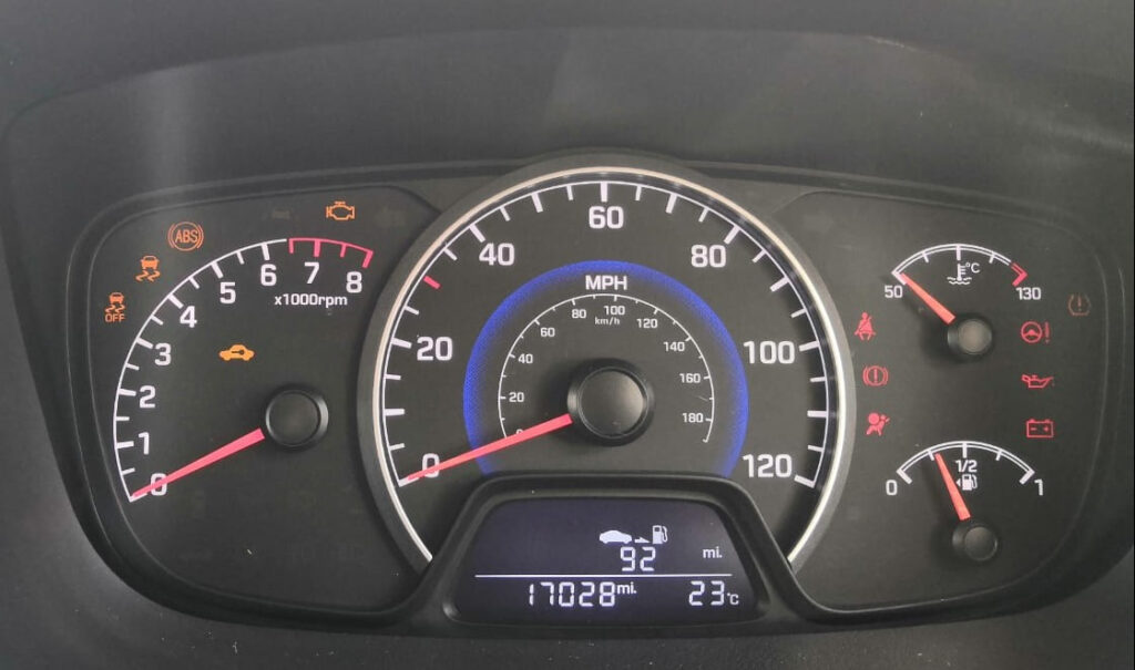 hyundai accent low fuel warning light