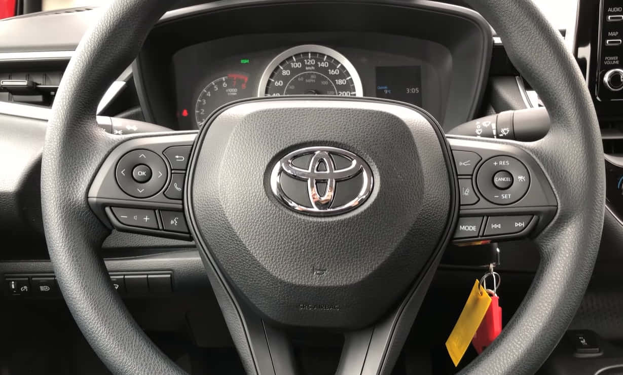 Causes And Fixes For A Toyota Corolla Steering Wheel Peeling Problems