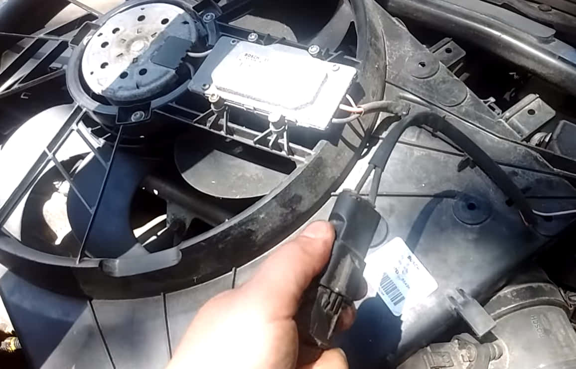 Reasons Why A Volvo Fan Won't Turn Off And What To Do About It