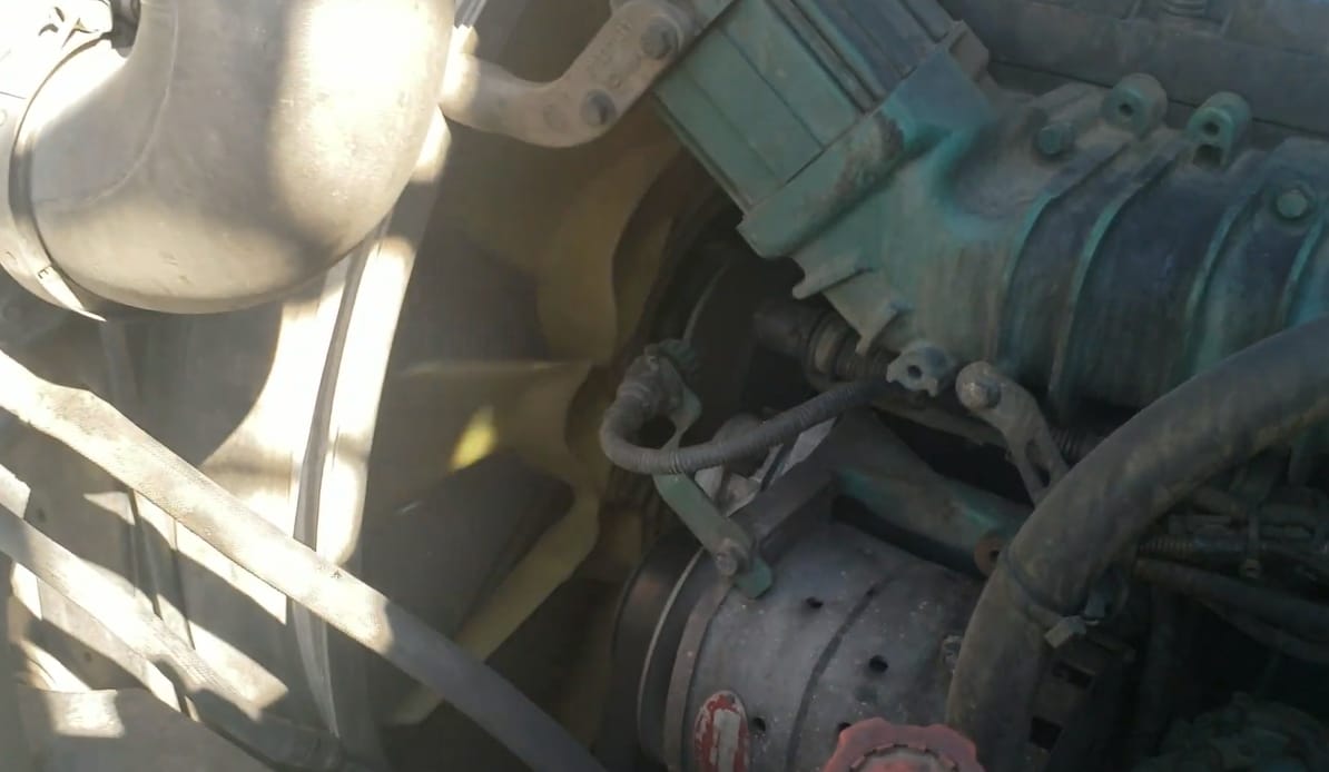 Volvo D13 Fan Clutch Problems Every Owner Should Know