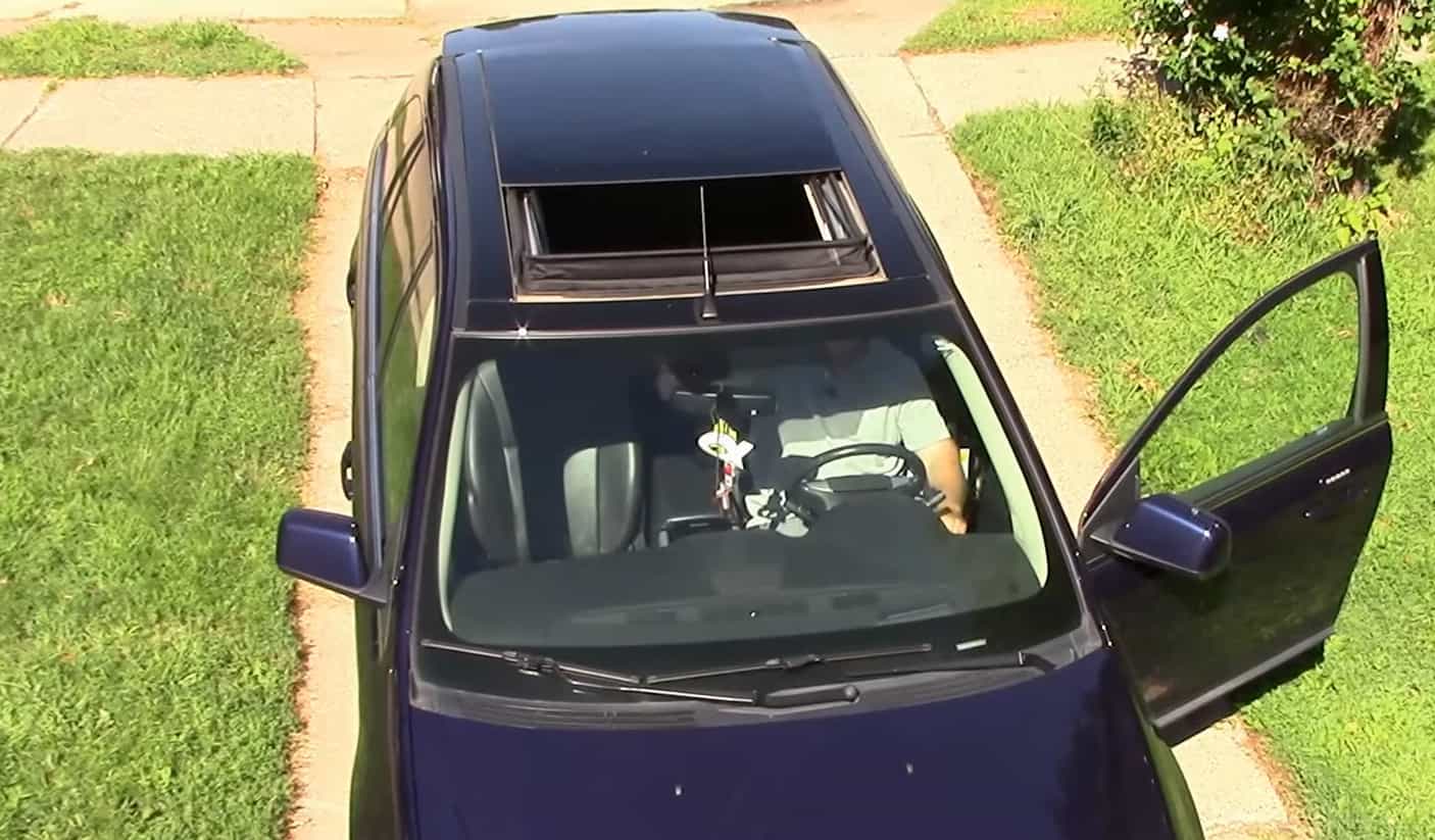 Ford Edge Sunroof Won't Close? Here’s Why It Happens!