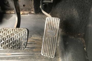 Freightliner Accelerator Pedal Problems – Causes And Fixes