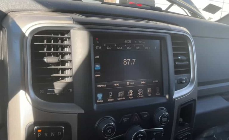 dodge ram radio not working