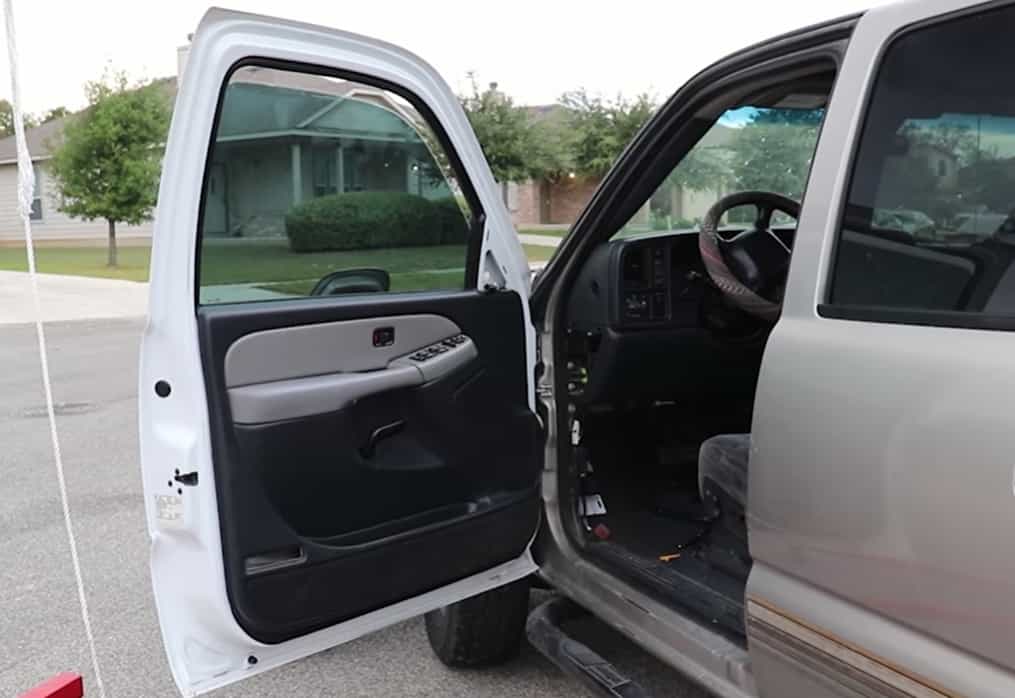 chevy truck door won't open from inside or outside