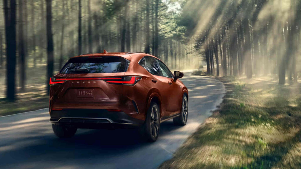 Lexus NX Hybrid (2025)