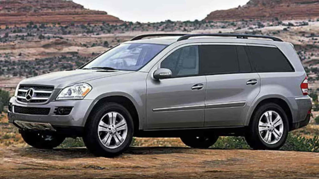 Mercedes-Benz GL450 (2007–2012)
