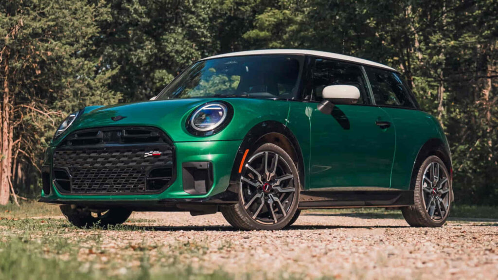 Mini Cooper (BMW Era)