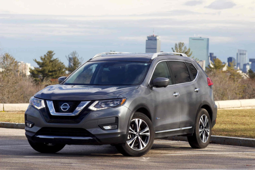 Nissan Rogue Hybrid (2025)