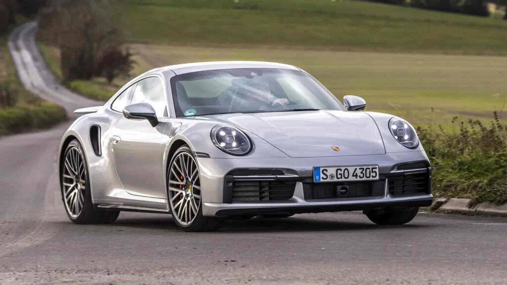 Porsche 911 (992)