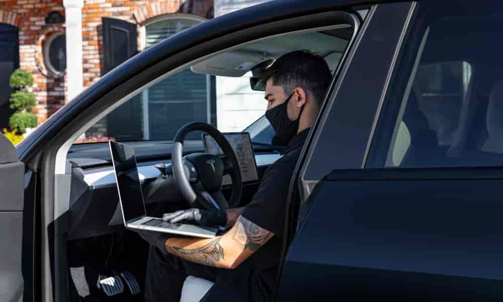 Tesla Climate Keeper Unavailable Due to System Fault