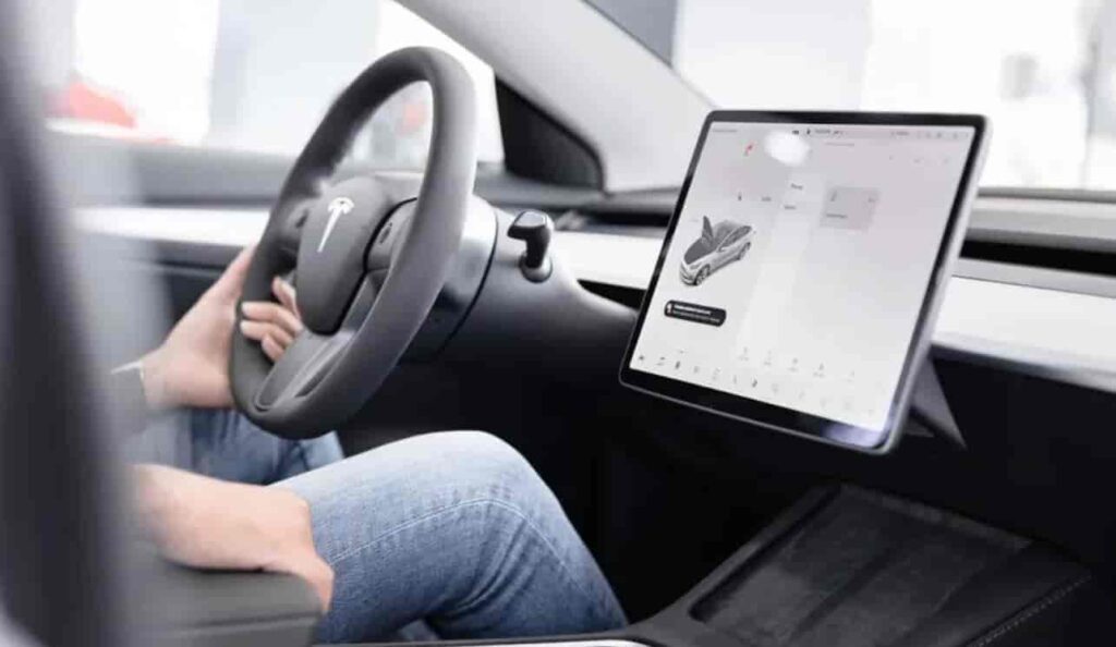 Tesla Premium Connectivity Not Working
