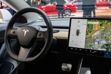 Tesla Autopilot Not Working? Full Fix Guide & Solutions 2025