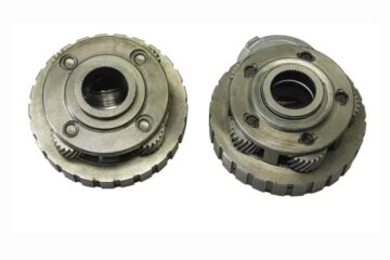 700R4 vs 4L60E: Key Differences & Best Choice 2026