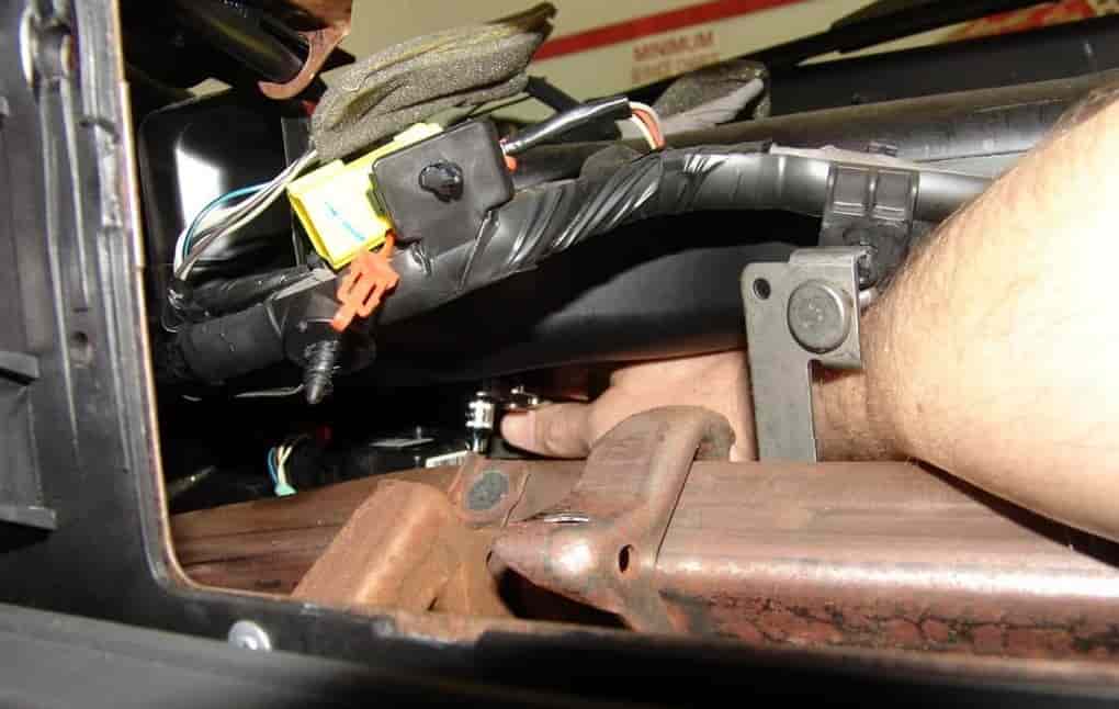 Chevy Blend Door Actuator Location