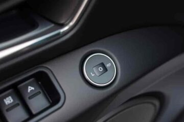 Chevy Malibu Gas Button Guide: Open Fuel Door Easily