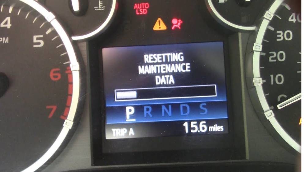 How to Reset Maintenance Light on Toyota Tundra