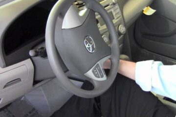 How to Unlock a Locked Steering Wheel on a Toyota Camry: Step-by-Step Guide