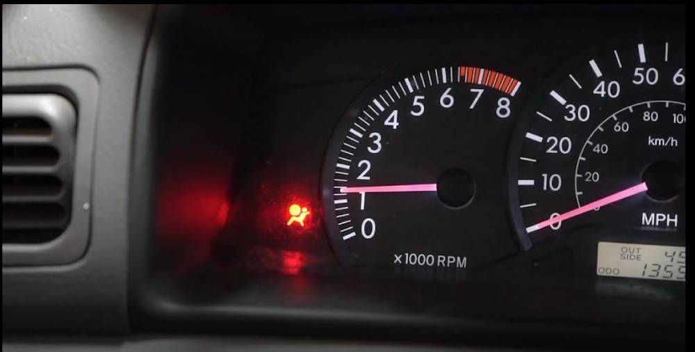 Toyota Airbag Light On