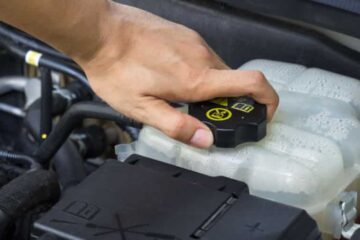 Volvo Coolant Type Guide: Specs, Approved Fluids & Tips