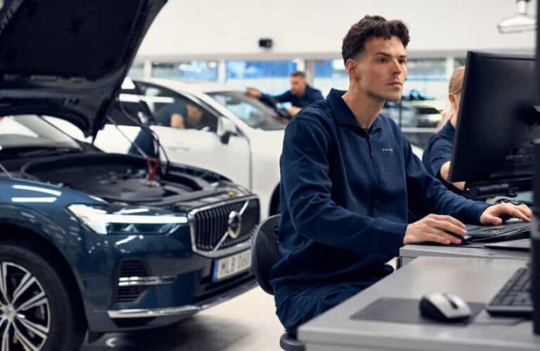 Volvo XC90 Service Schedule