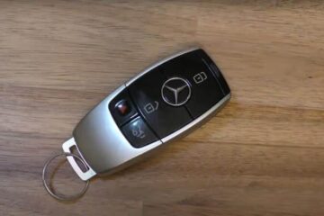 How to Replace Mercedes Key Fob Battery: Step-by-Step Guide