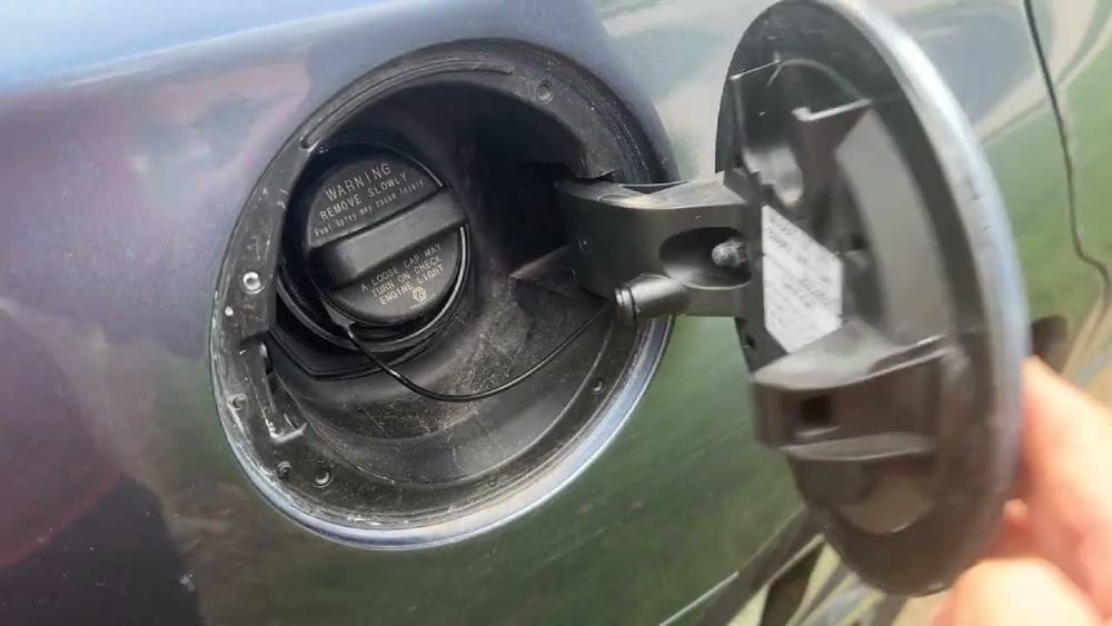 Subaru Gas Cap Stuck