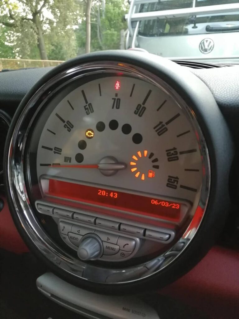 mini cooper yellow engine light