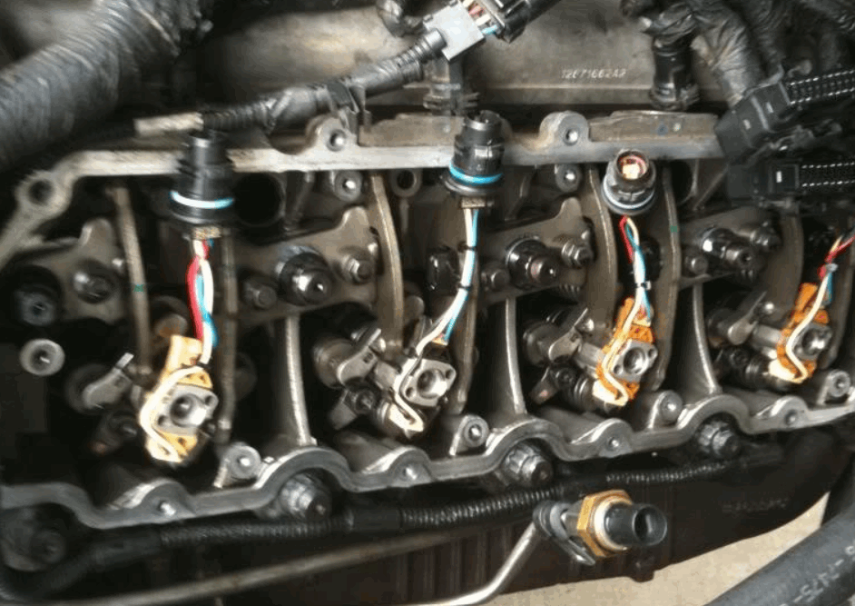 6.7 Powerstroke Injector Removal