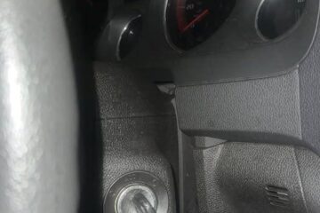 Why Is My GMC Acadia Key Stuck in the Ignition? Common Causes and Fixes