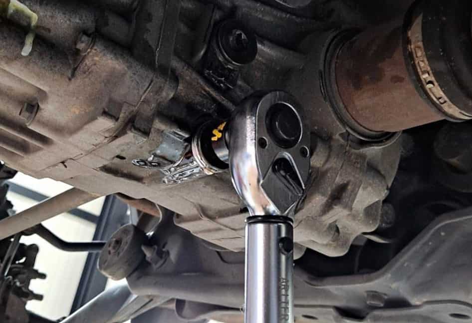 Honda CR-V Differential Fluid Change