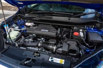Honda CR-V Oil Leak: Causes, Symptoms, Repair & Fix Guide