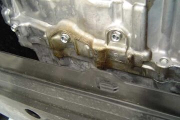 Honda Civic Oil Leak: Causes, Fixes & Repair Guide