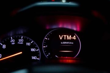Honda Pilot VTM-4 Light On: Causes, Diagnosis & Fix Guide