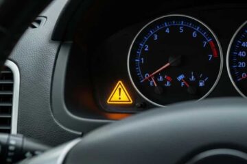 Honda Triangle Exclamation Point Meaning, Causes, and Fixes