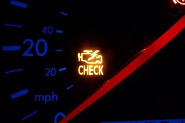 Jeep Check Engine Light Flashing: Causes, Symptoms, and Fixes