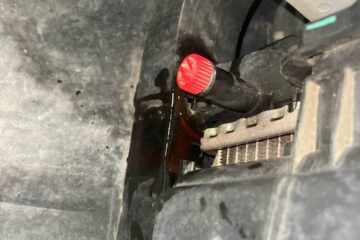 Jeep Grand Cherokee Coolant Leak: Causes, Symptoms, and How to Fix It