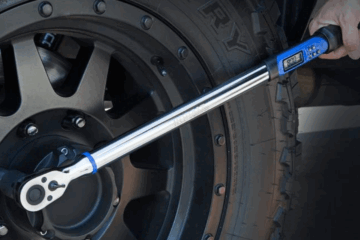 RAM 2500 Wheel Torque Specs: Lug Nut Guide by Year