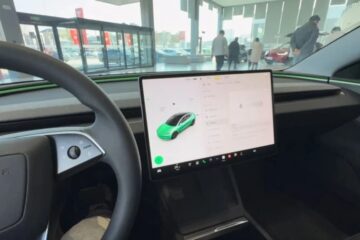 Tesla Microphone Not Working? Causes & Easy Fixes