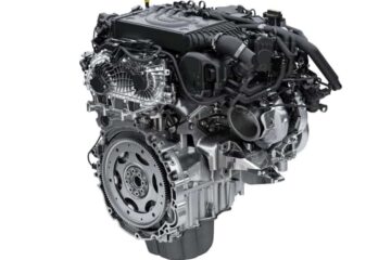 Who Makes Range Rover Engines? Makers by Model & Year
