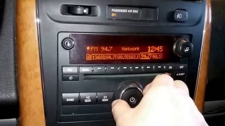 gmc radio not working