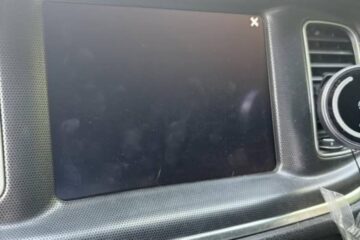 Dodge Charger Screen Not Turning On: Causes and Fixes