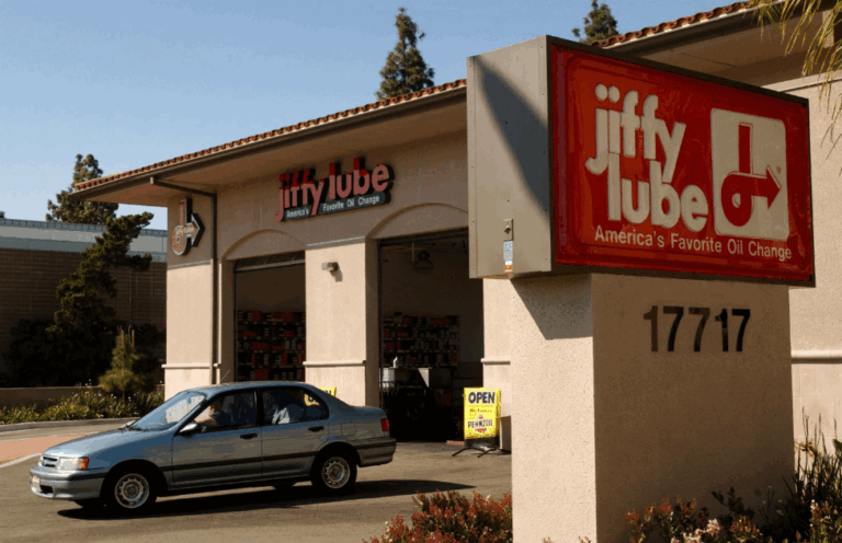 How Much Is an Oil Change at Jiffy Lube