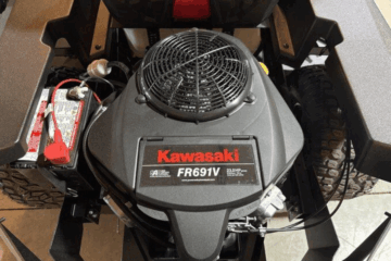 Kawasaki FR691V Oil Type: Recommended Oil & Capacity