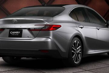 Toyota Camry Oil Change: How Often, Oil Type, Capacity, and Cost