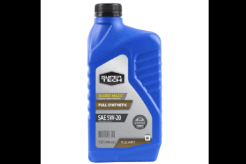 Who Makes SuperTech Oil? Manufacturer, Quality, and Brand Explained