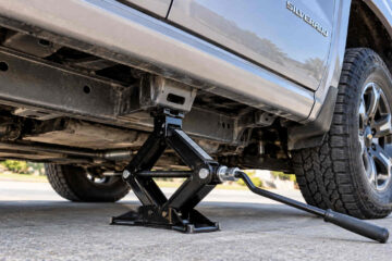 Chevy Silverado Jack Location: Storage & Jack Points