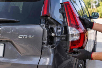 Honda CRV Tail Light Assembly: Fitment & Replacement
