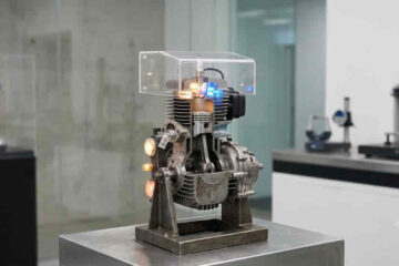 How Does a 2 Stroke Engine Work? A Step-by-Step Guide